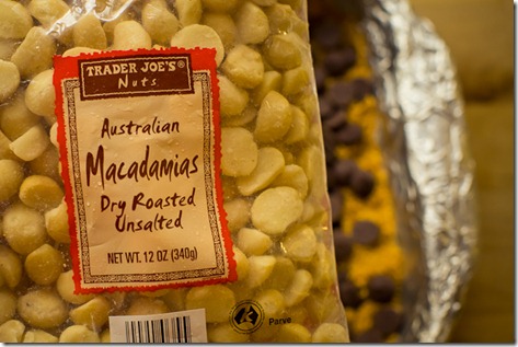 Macadamia Nut Congo Bars-014