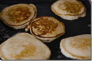 Homemade Buttermilk Pancakes-041